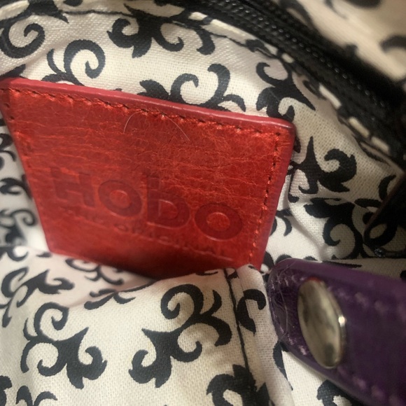 Hobo purple cross body in leather - Picture 9 of 10